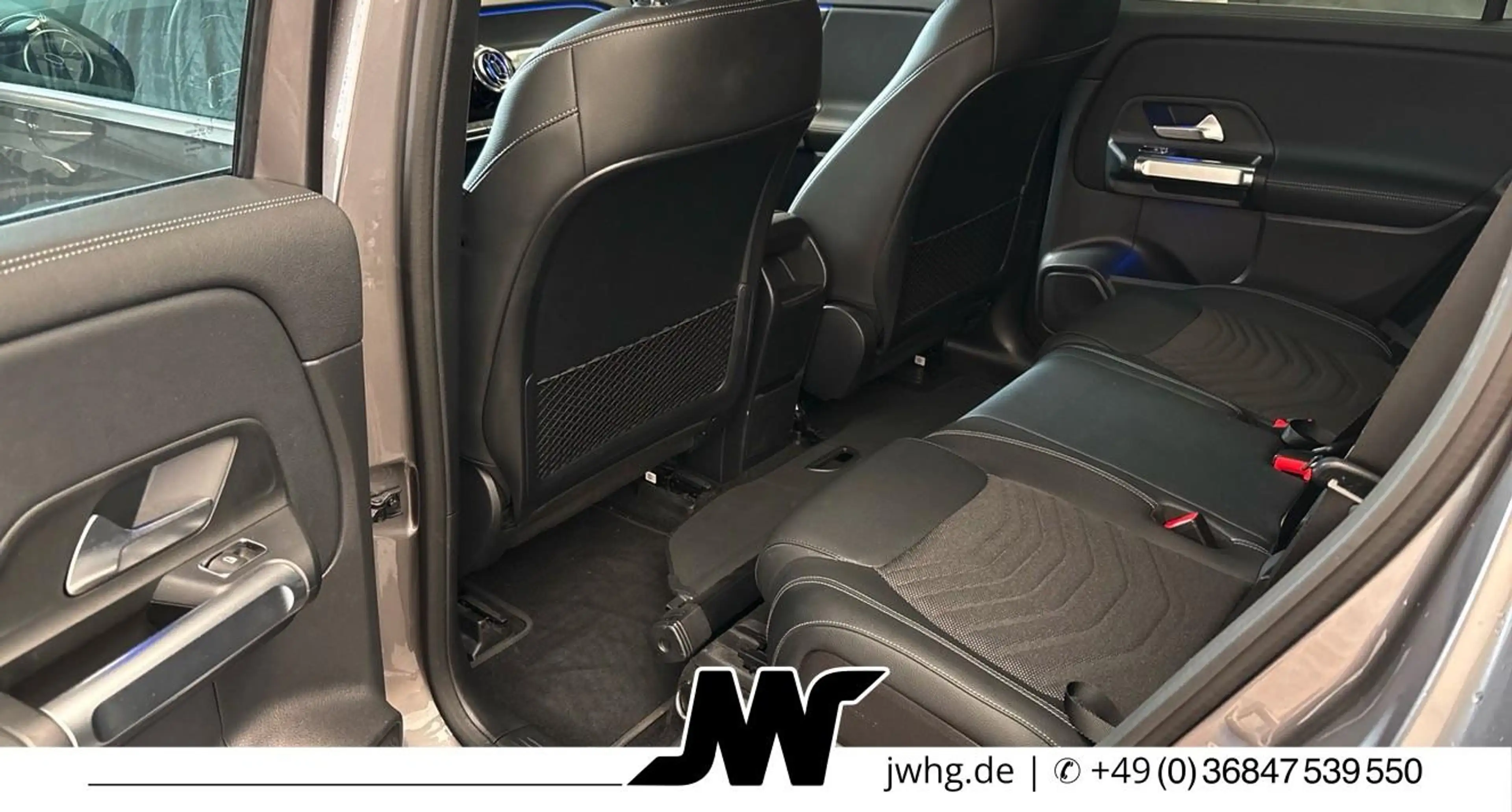 Mercedes-Benz EQB 250 + 7Sitze Memory Kamera 18" Nav Unfallfrei — photo 12