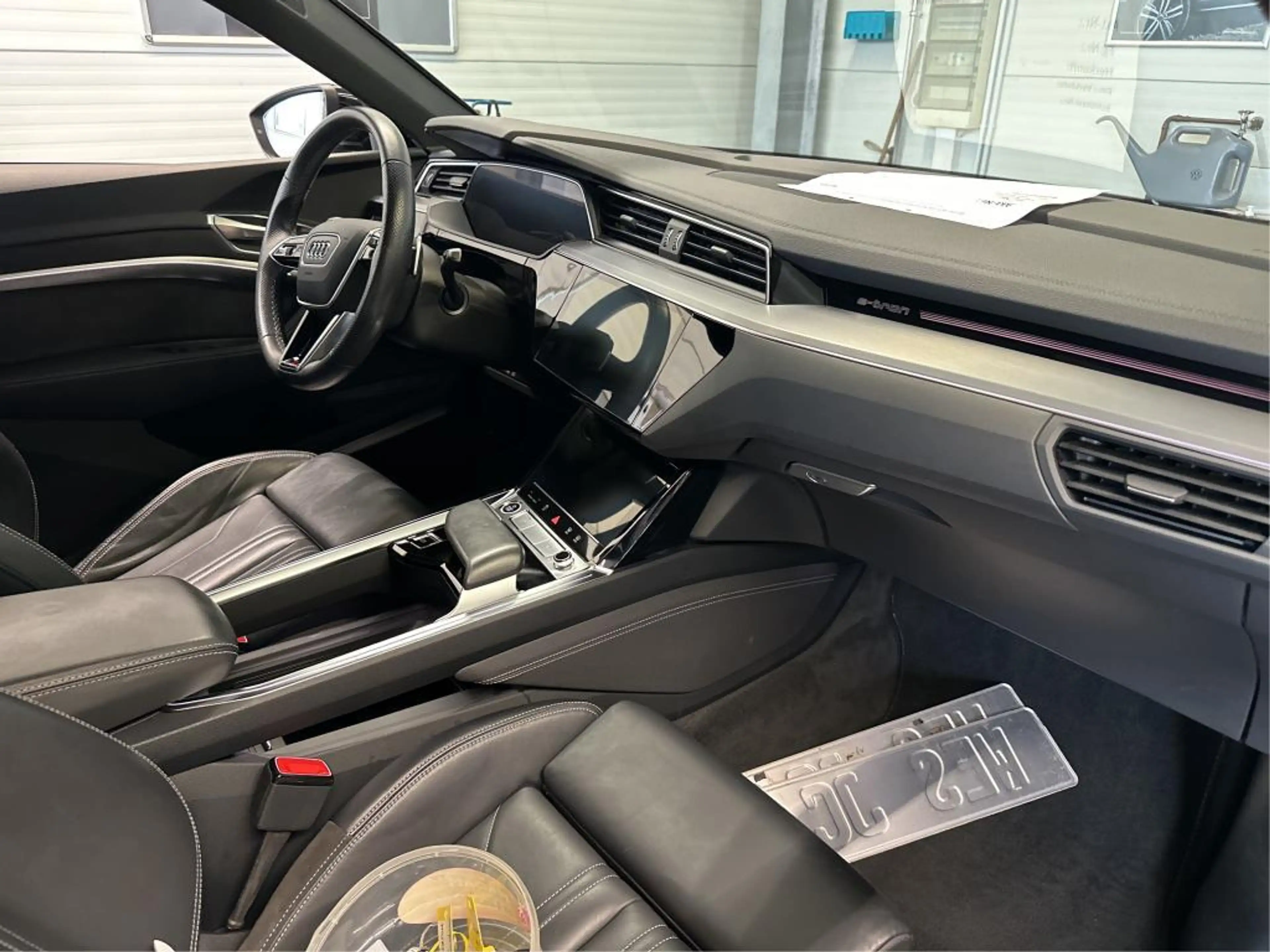 Audi e-tron 50 2x S line ACC AHK HuD PANO MATRIX 360° — photo 9