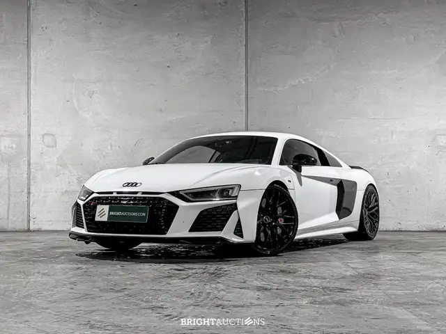Audi R8 5.2 FSI V10 Quattro Plus