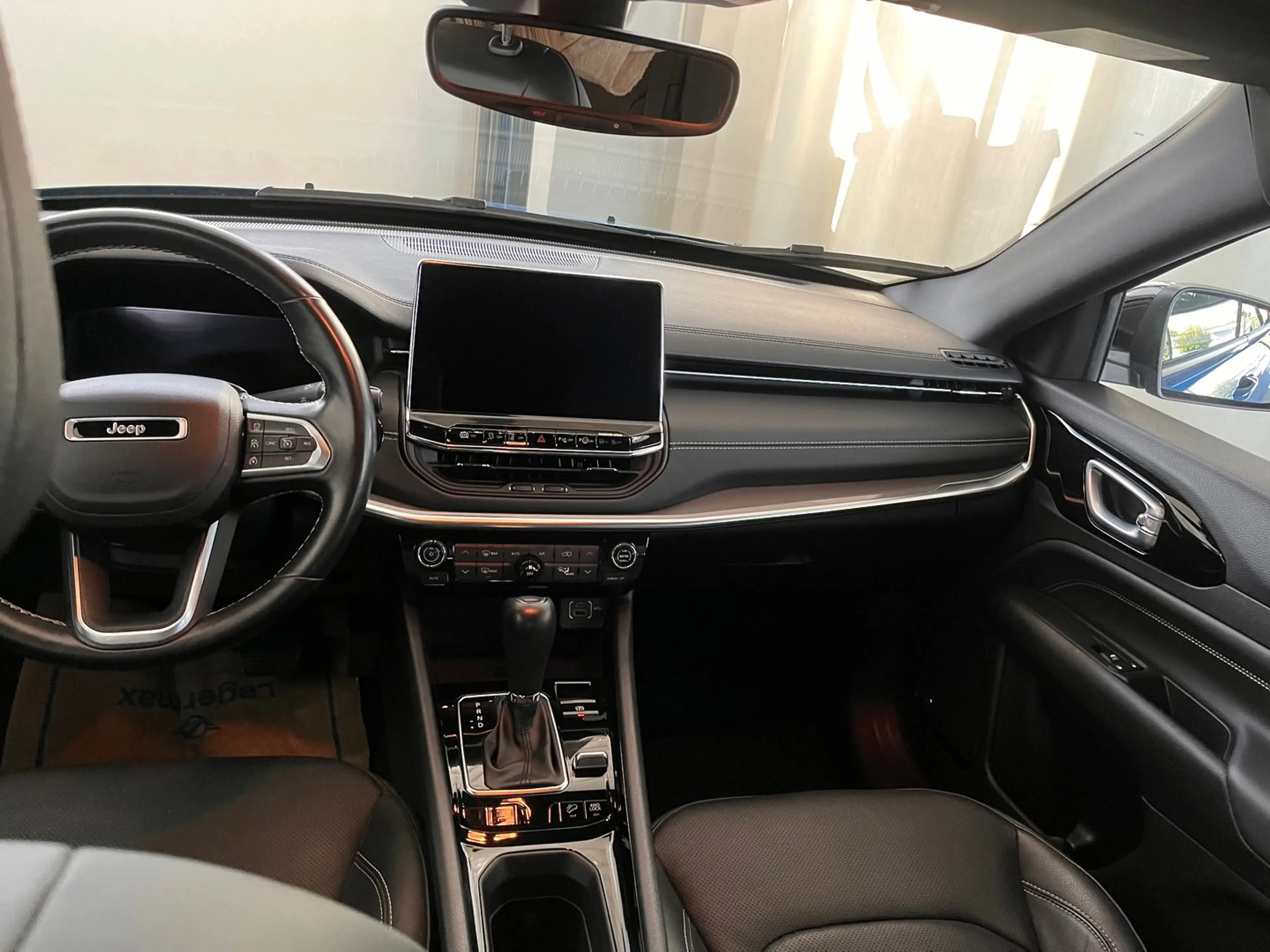 Jeep Compass 1.3 PHEV S AT 4xe — photo 11