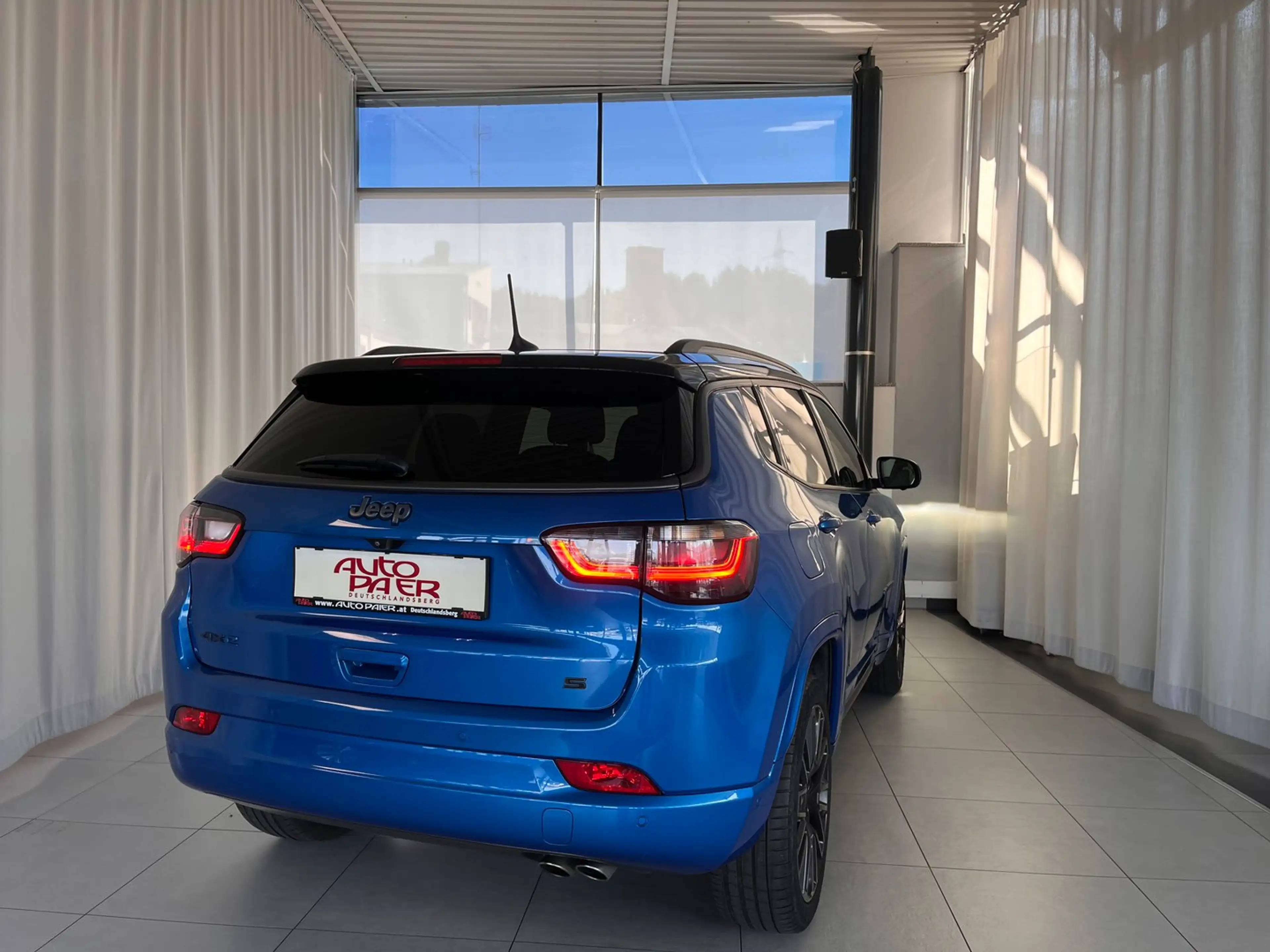 Jeep Compass 1.3 PHEV S AT 4xe — photo 6
