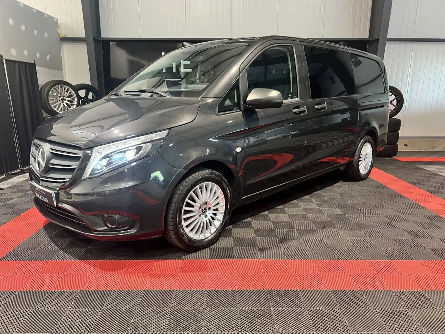 Mercedes-Benz Vito Mixto Long (3) 119 CDI Long Pro Noir - 1