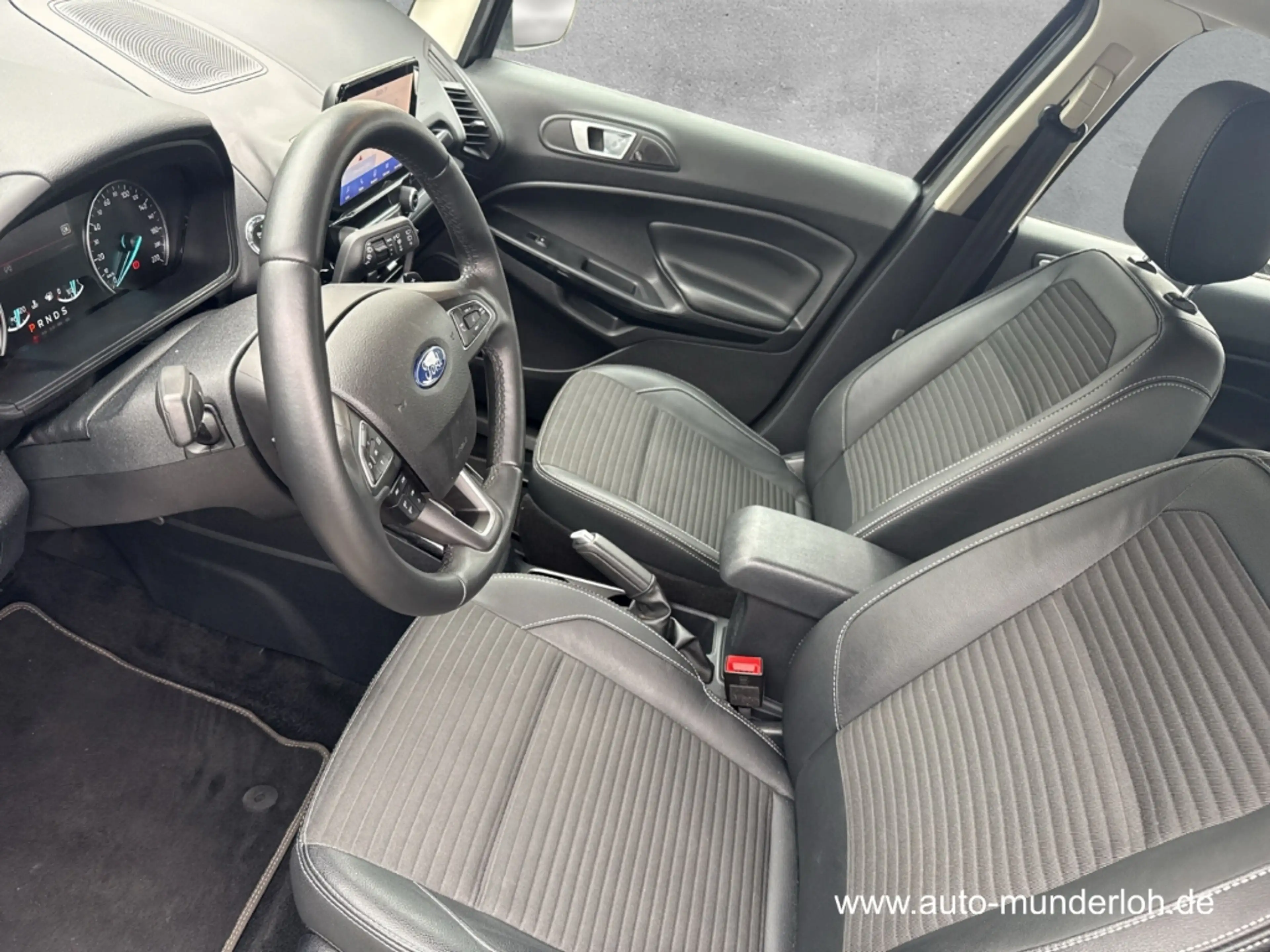 Ford EcoSport 1.0 EcoBoost Titanium WINTERPAKET TECHNIKPAKET FAH — photo 10