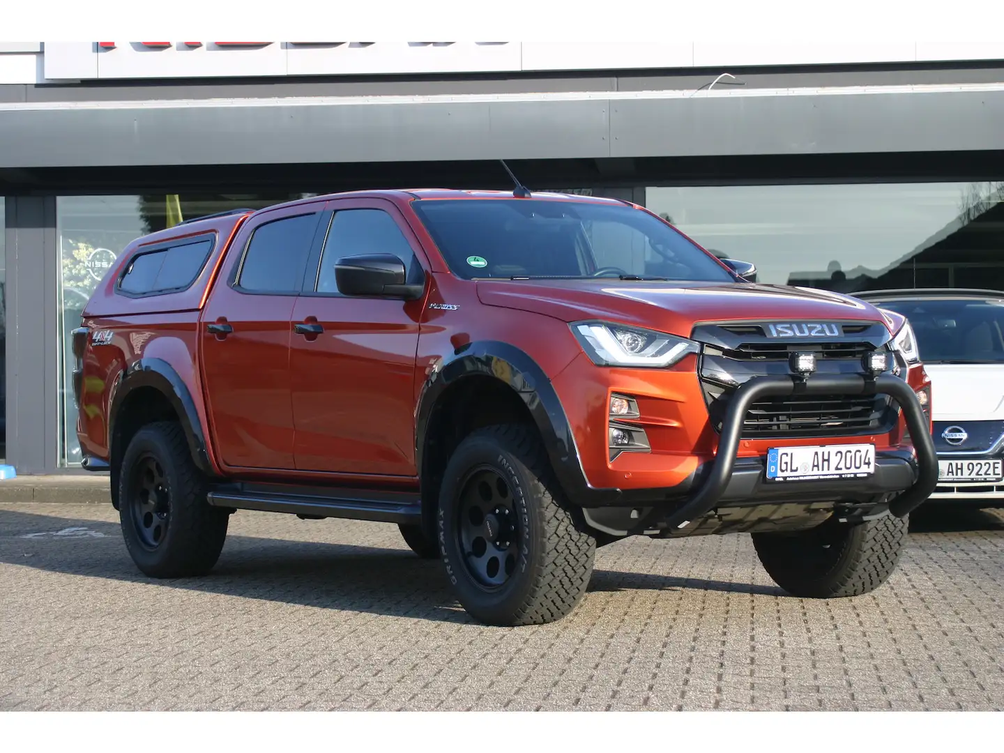 Isuzu D-Max Double Cab 4WD V-CROSS|Automaik|AHK Naranja - 1