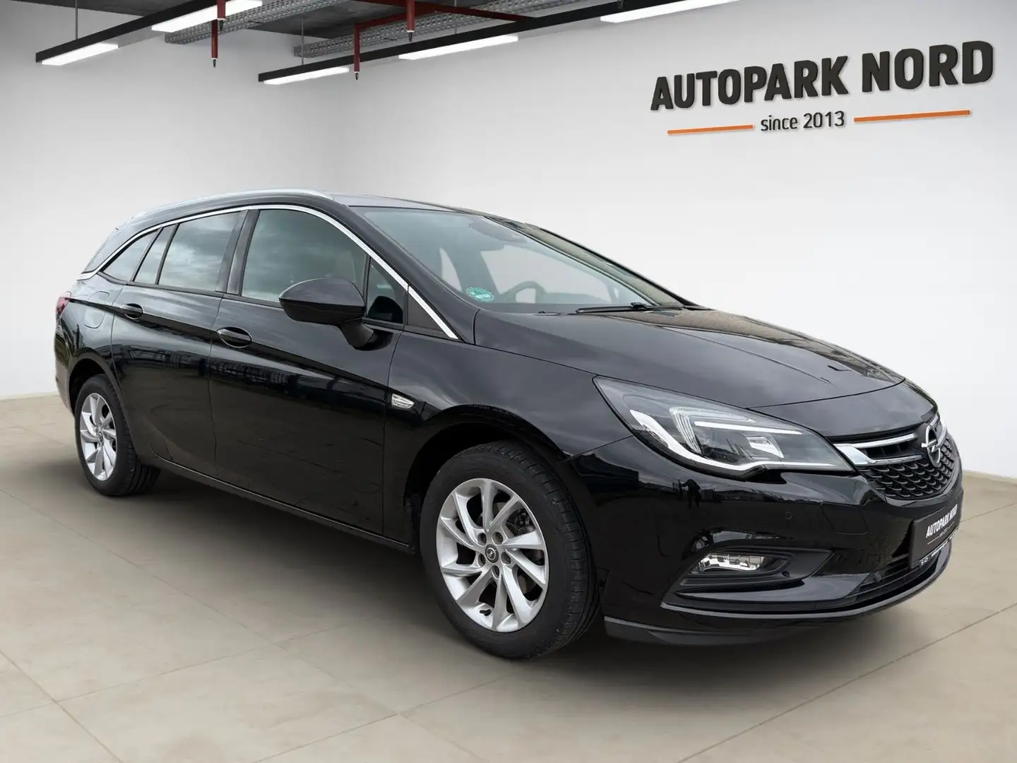 Opel Astra K ST Innovation Start/Stop/1.HAND/KAMERA Schwarz - 2