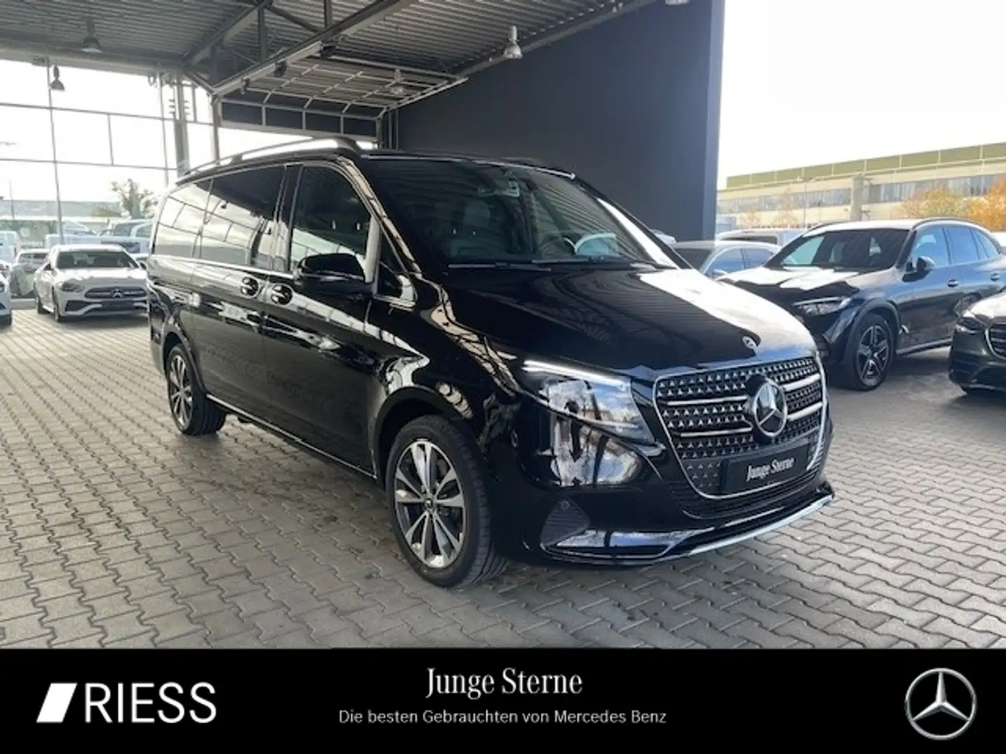 Mercedes-Benz V 250 d AVANTGARDE/MBUX/DISTRONIC/LEDER/BURMESTER/360° Noir - 1