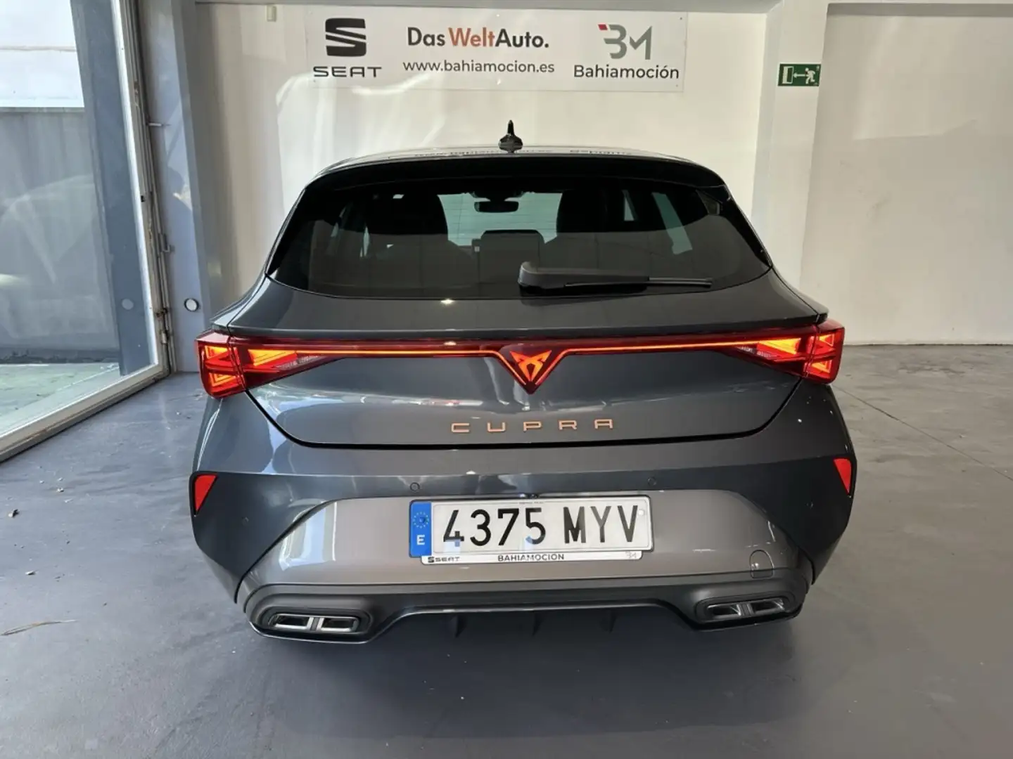 CUPRA Leon 1.5 TSI 110 Gris - 2