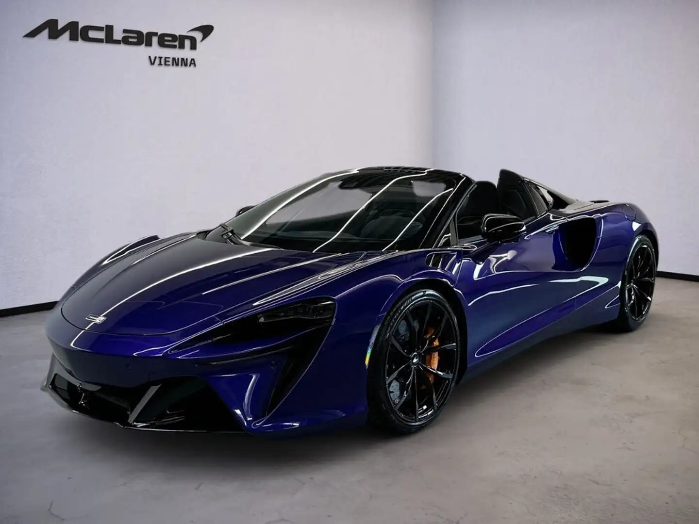 McLaren Artura Artura Spider / MSO Lantana / BLISS / B&W Burdeos - 1