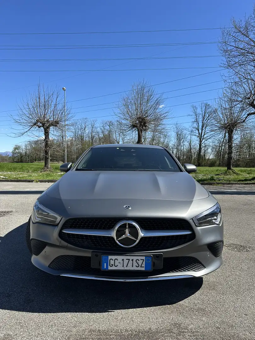 Mercedes-Benz CLA 220 Shooting Brake d Sport auto allestimento AMG - 2