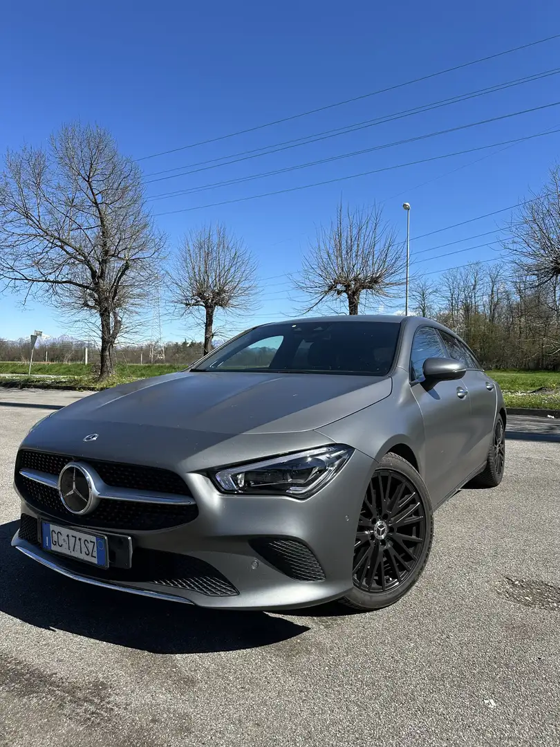 Mercedes-Benz CLA 220 Shooting Brake d Sport auto allestimento AMG - 1