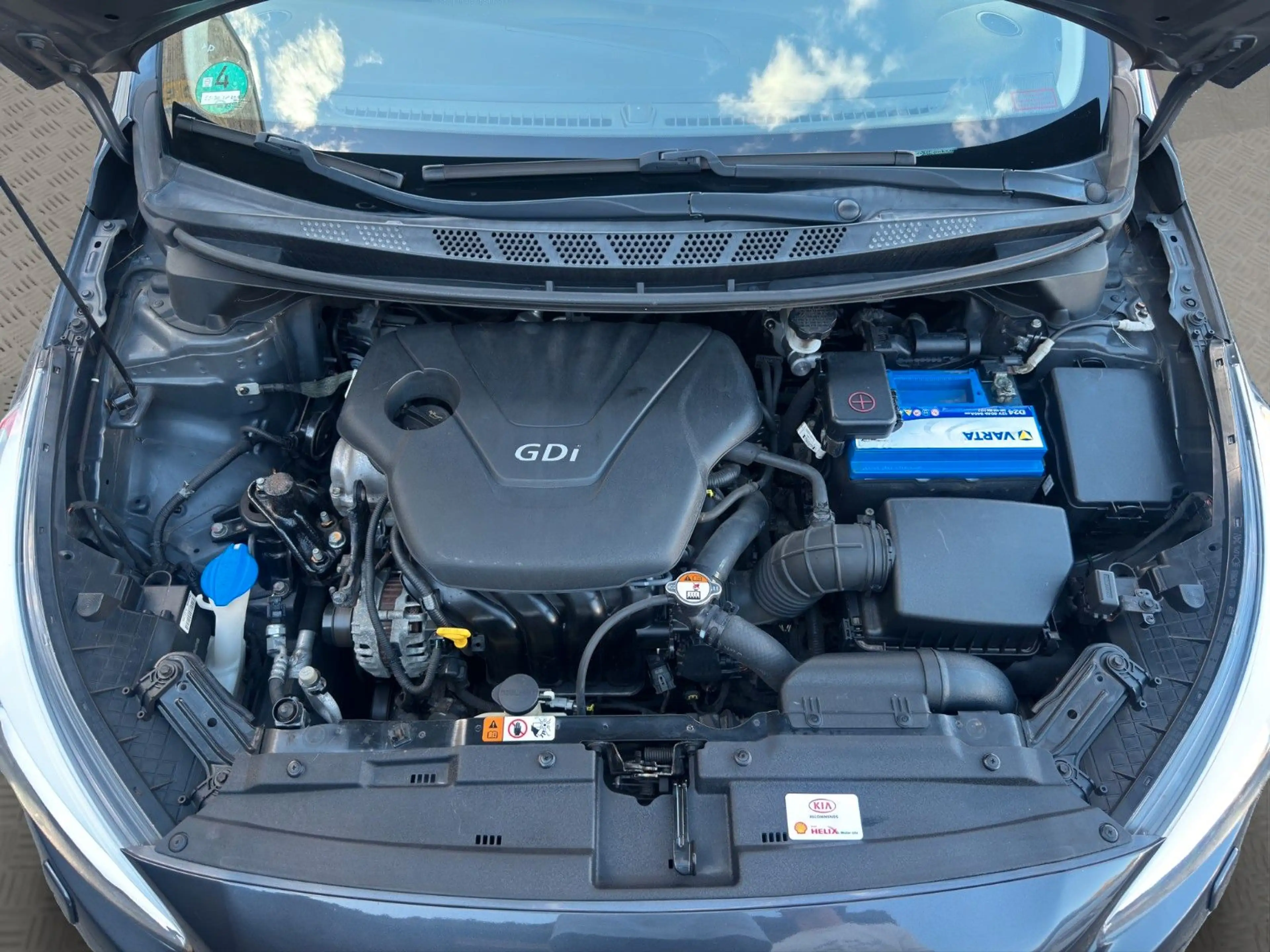 Kia Ceed / cee'd Ceed Spirit/NAV/SHZ/2.HAND/SCHECKHEFT/LM/LED — photo 10