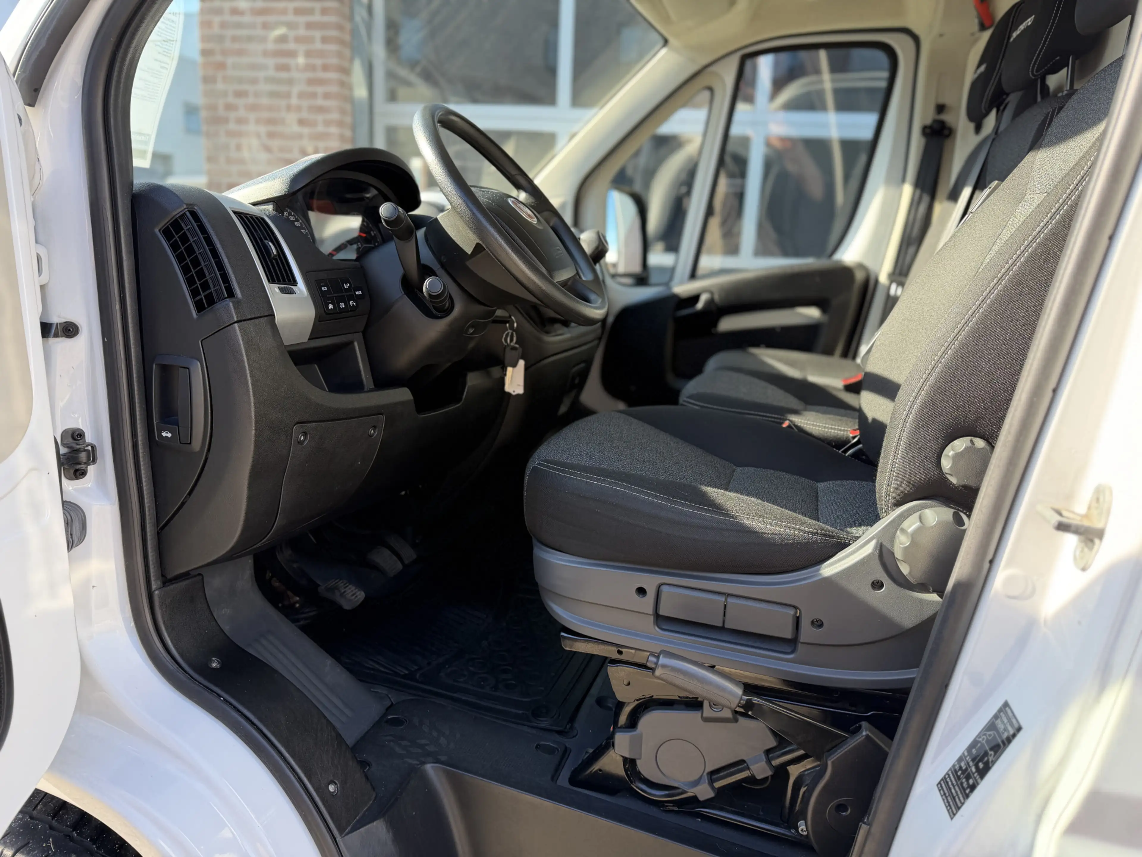 Fiat Ducato 33 2.3 MultiJet L3H2 Airco,Cruise,3 pers,Trekhaak — photo 8