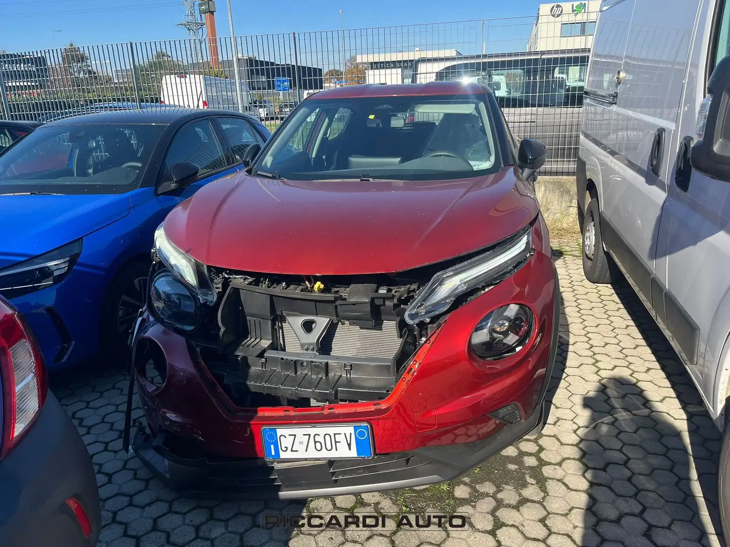 Nissan Juke Juke 1.0 DIG-T 114 CV Acenta Rouge - 1