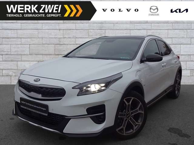 Imagine Kia XCeed 1,6 Platinum Plug-in PANO ACC BLIS LEDER