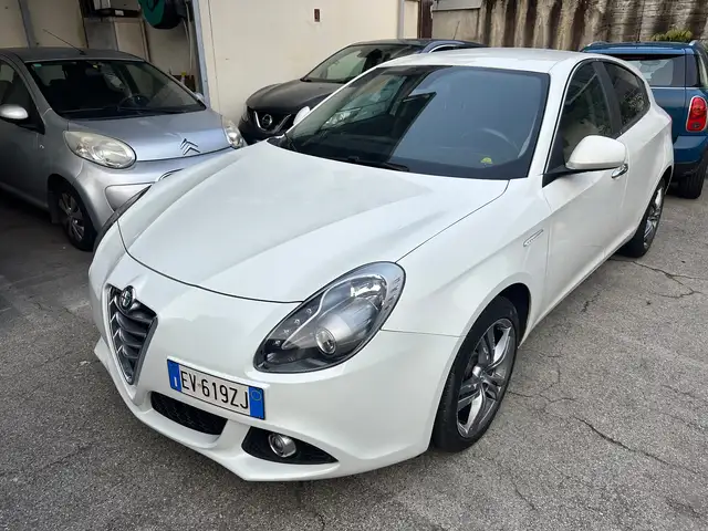 2014 Alfa Romeo Giulietta in White for sale