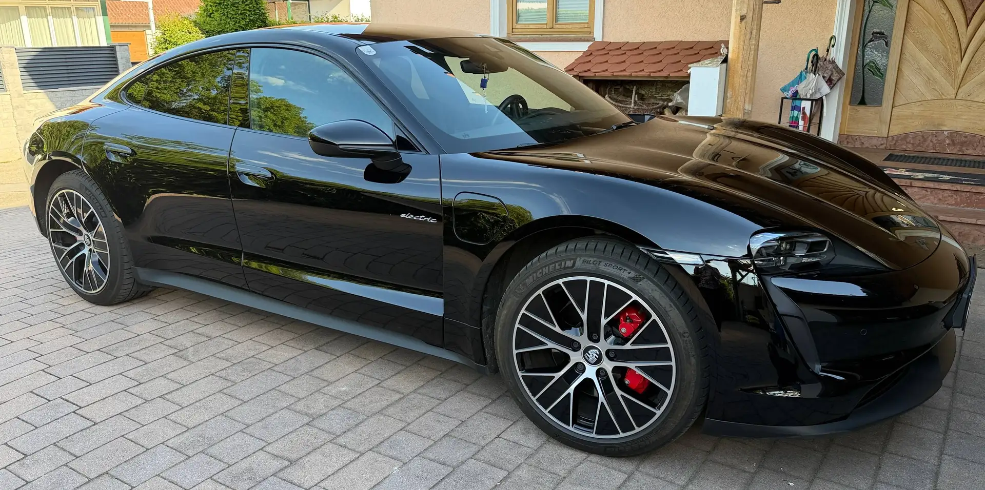 Porsche Taycan Taycan 4S Performancebatterie Plus Schwarz - 2