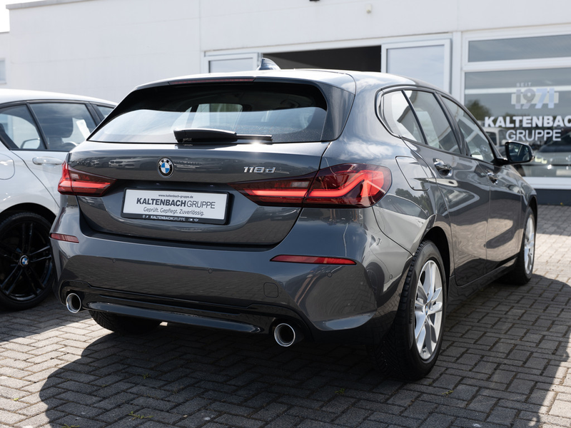 BMW 118 d Sport Line PANO HUD LED W-LAN NAVI SHZ — photo 5