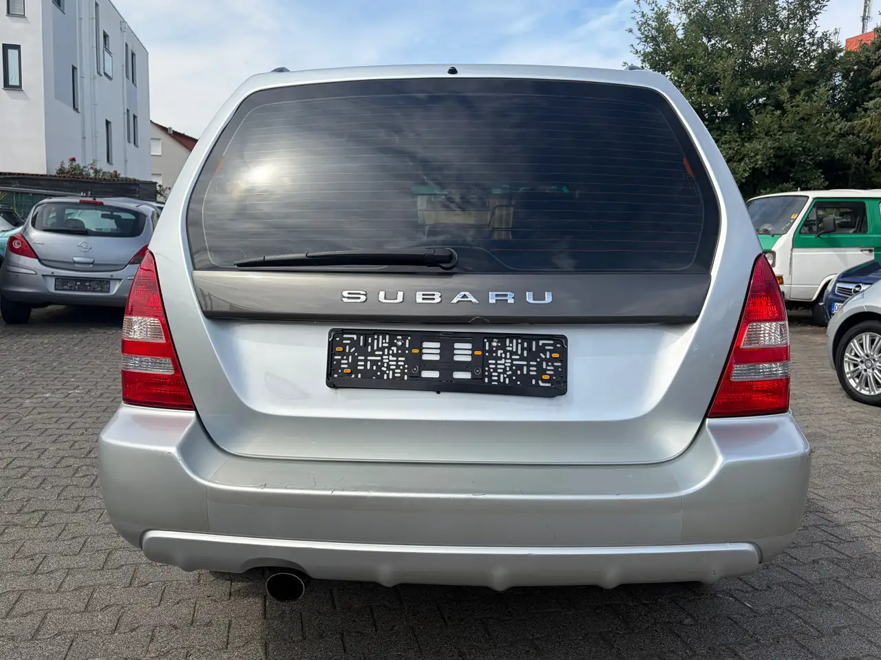 Subaru Forester 2.0 X Comfort 4x4 | 158 ch | BVA | Toit panoramique | Sièges chauffants | Climatisation automatique | Barres de toit