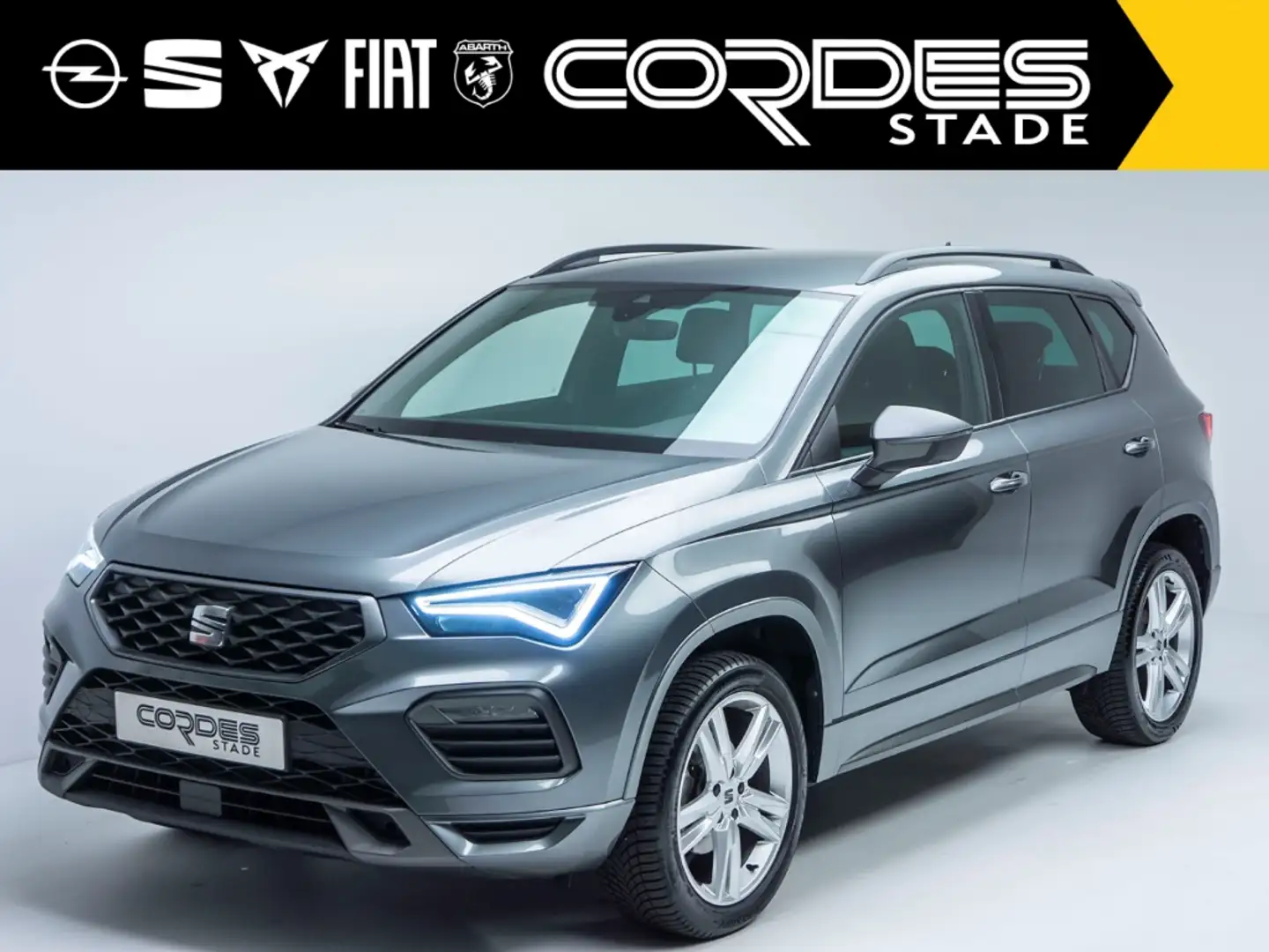 SEAT Ateca FR 1.5 TSI ACT Automatik PDC Allwetter (181) Grau - 2