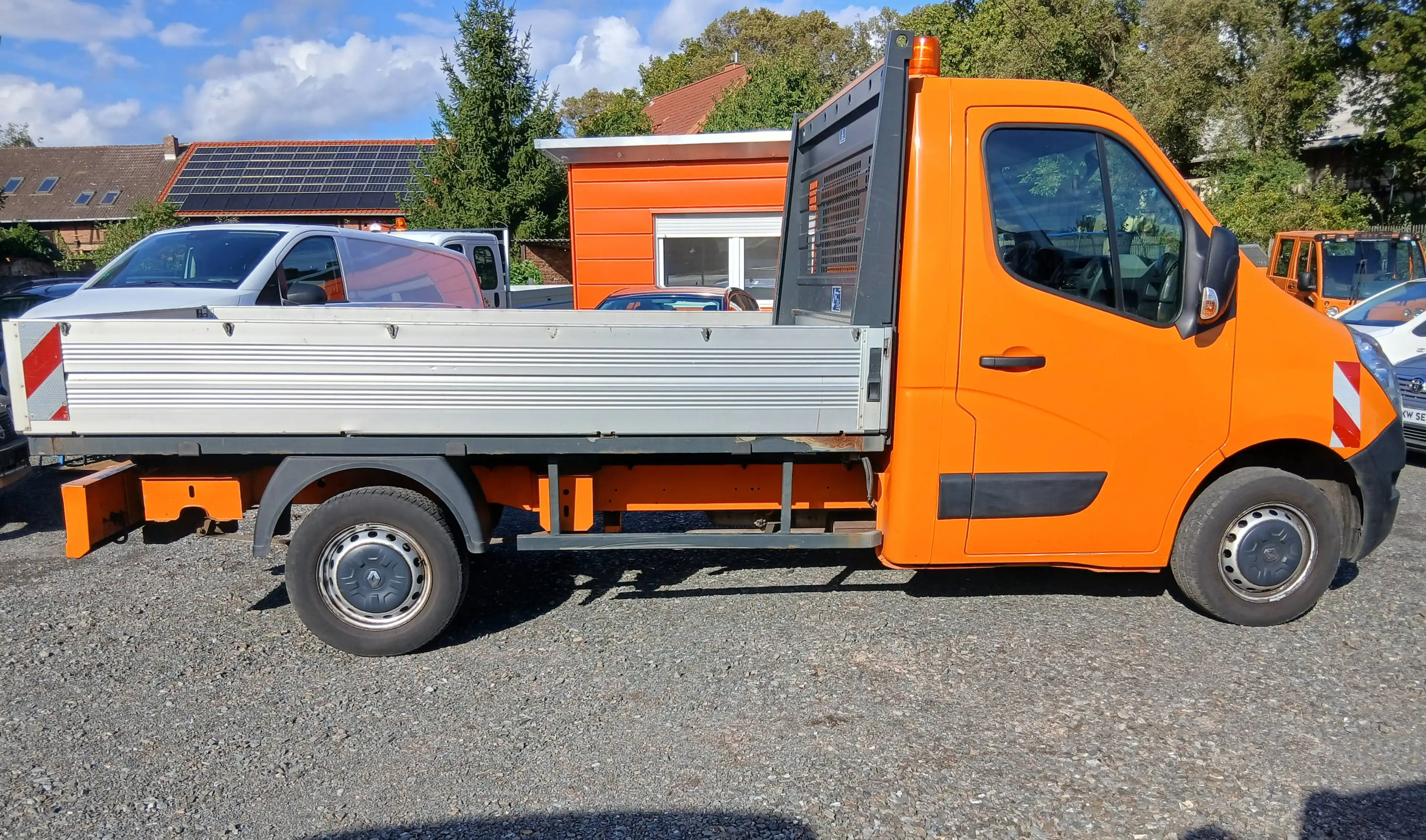 Renault Master L2H1 3,5t — photo 3