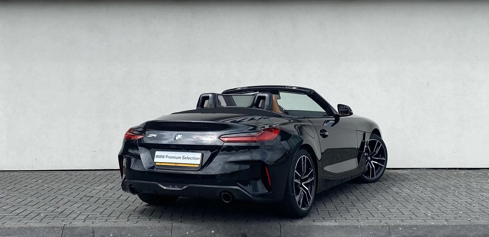 BMW Z4 Roadster sDrive30i | M Sportpakket | Harman/Kardon Zwart - 2