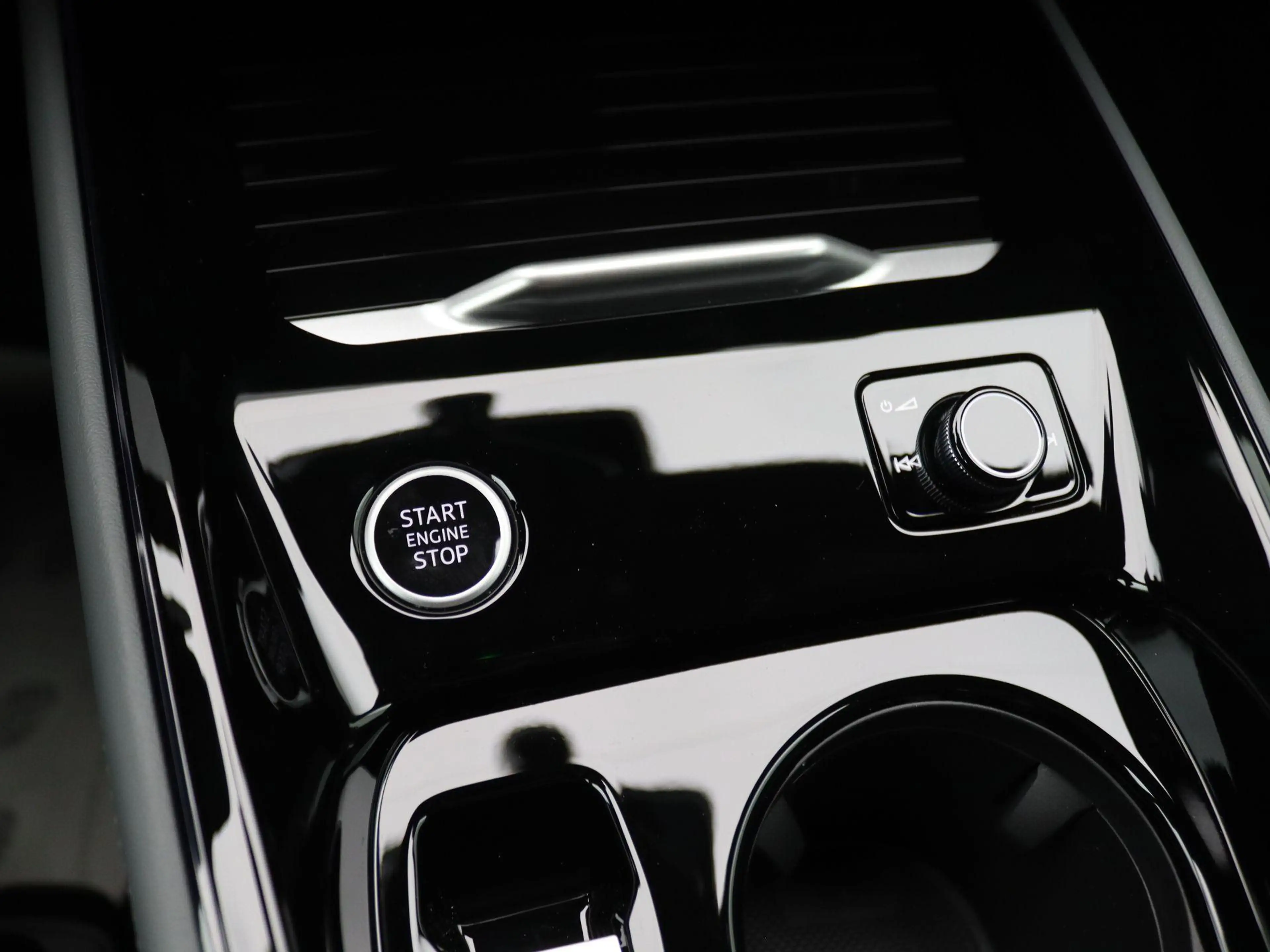 Audi Q3 Sportback 1.5 200kW e-hybrid S edition 272PK S-Tro — photo 39