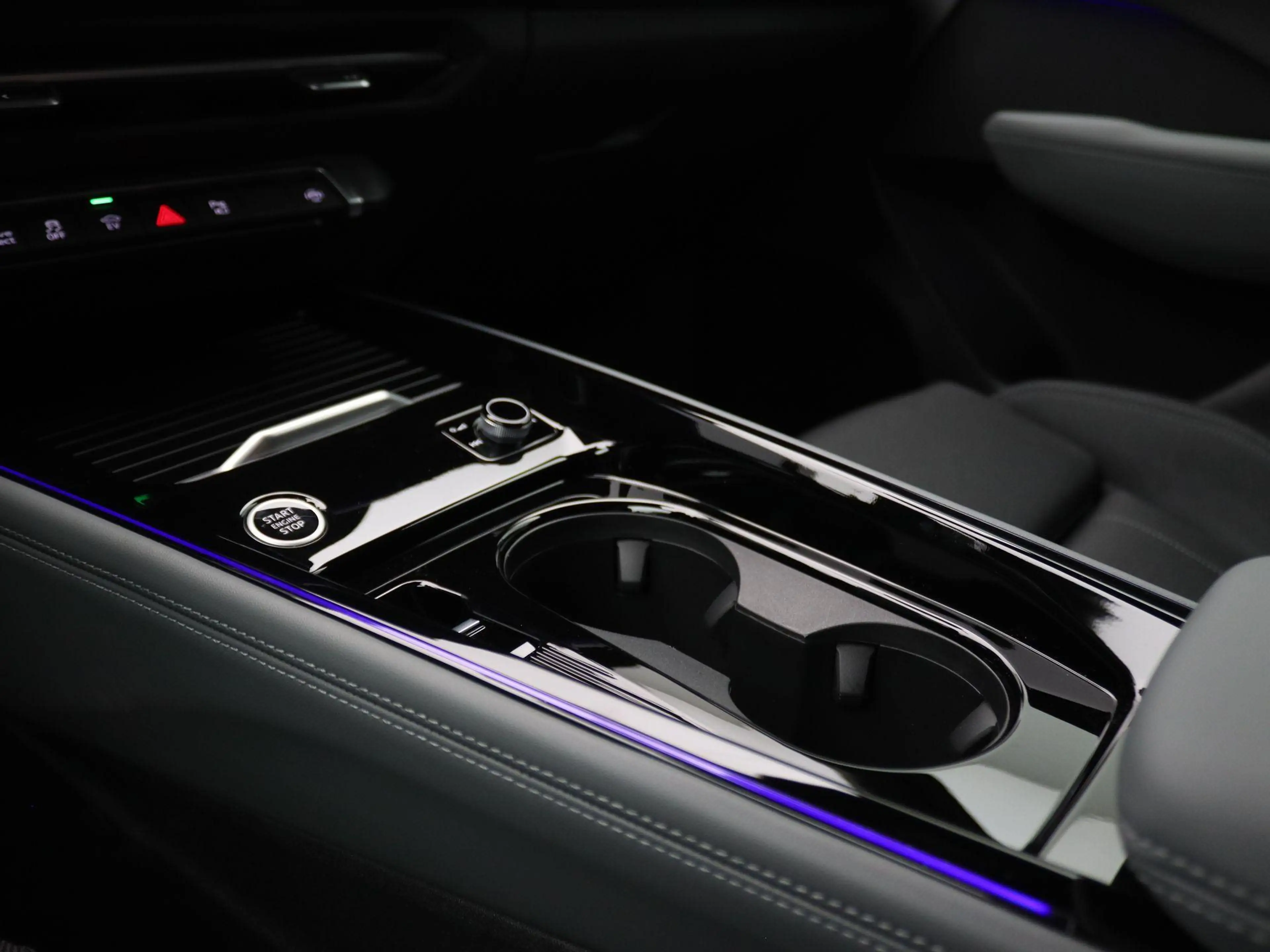 Audi Q3 Sportback 1.5 200kW e-hybrid S edition 272PK S-Tro — photo 40