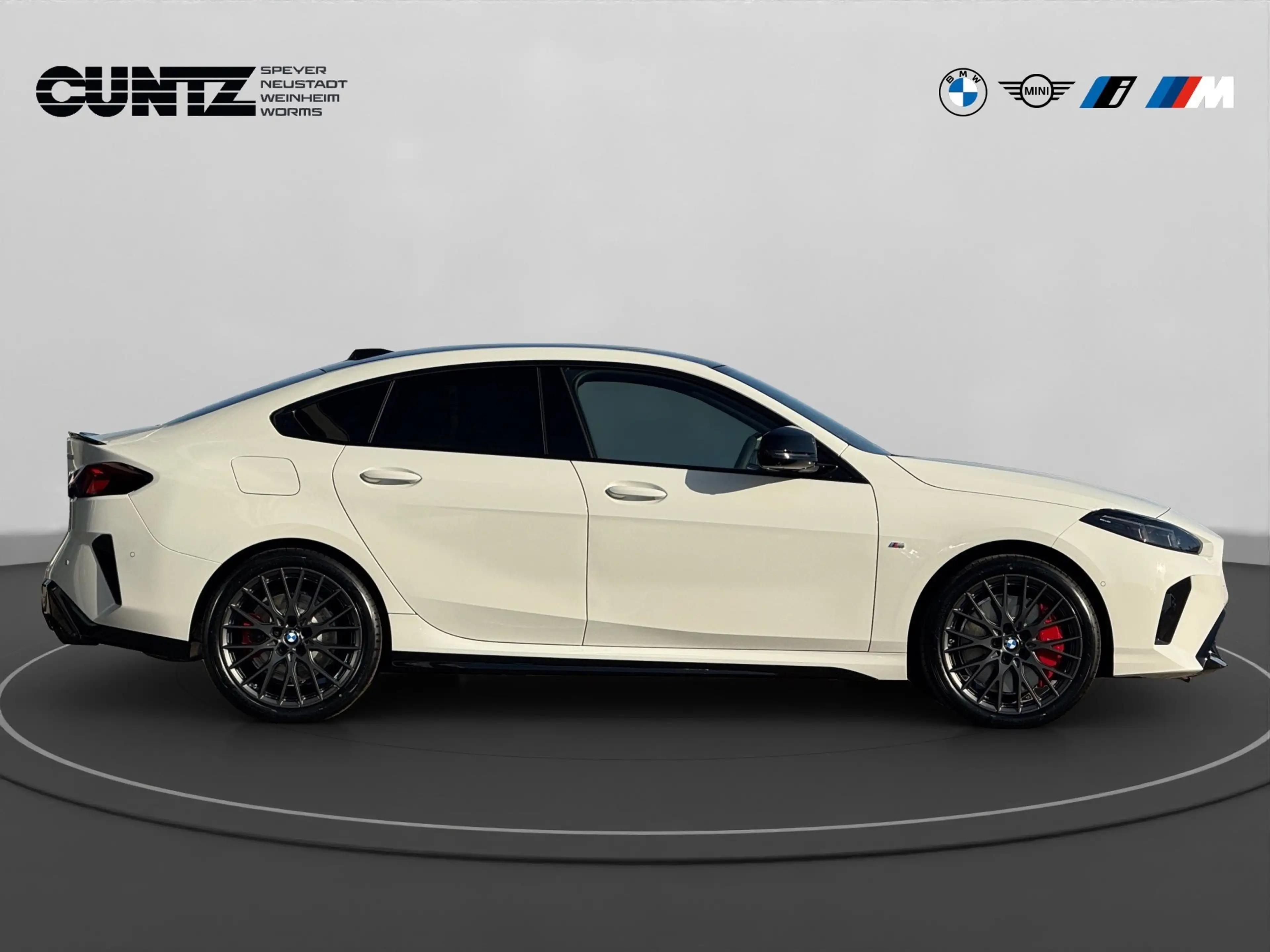BMW 235 M235 xDrive Gran Coupé — photo 4