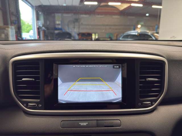 Kia Sportage — photo 17