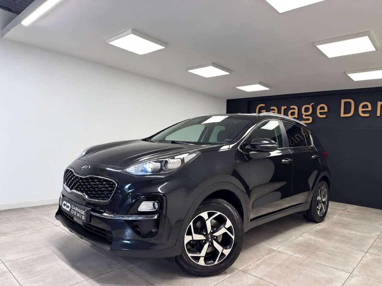 Kia Sportage — photo 1