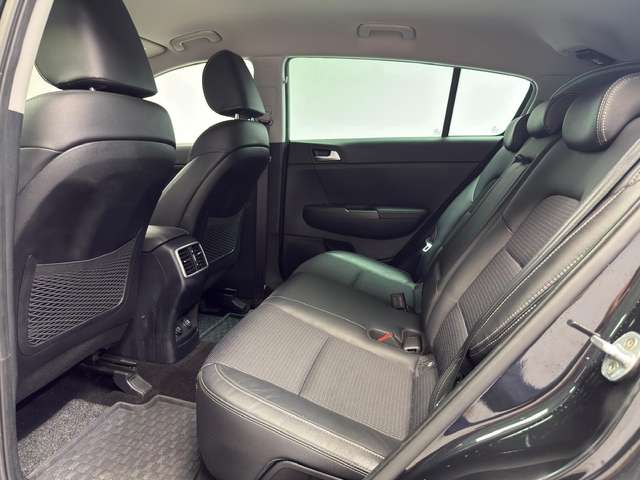 Kia Sportage — photo 14