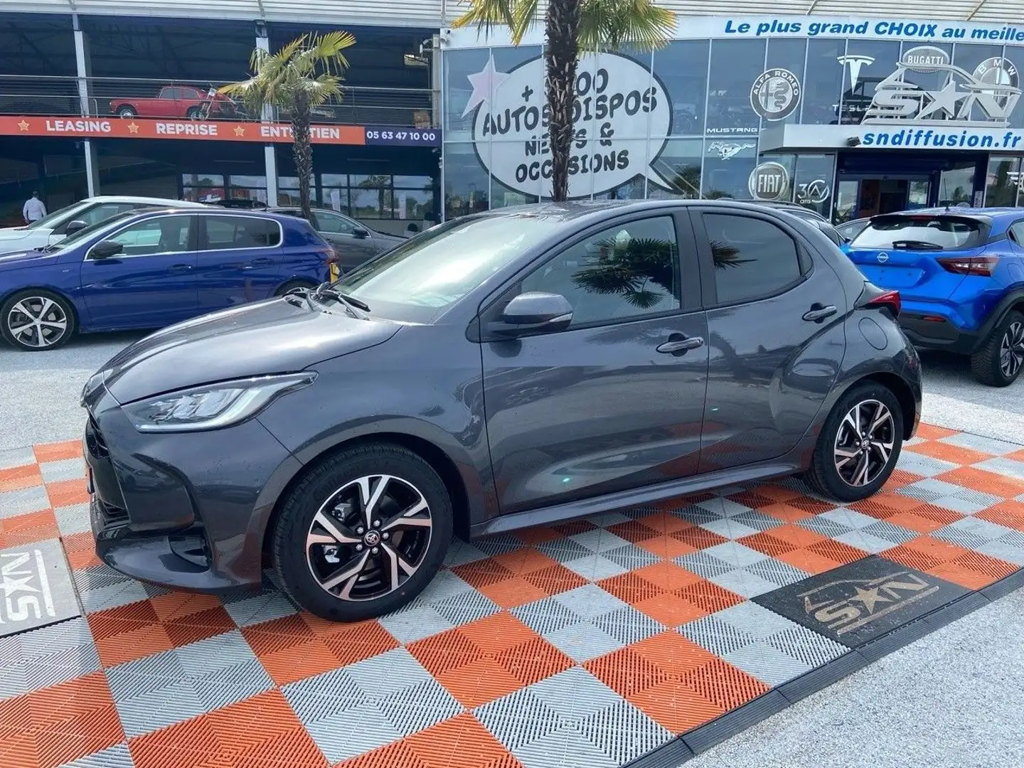 Toyota Yaris NEW 1.5 HYBRIDE 116 H DESIGN JA 16\u0026amp;quot;  Gris - 1