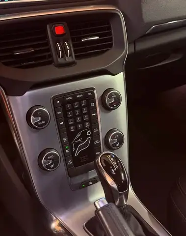 Volvo V40 view 6