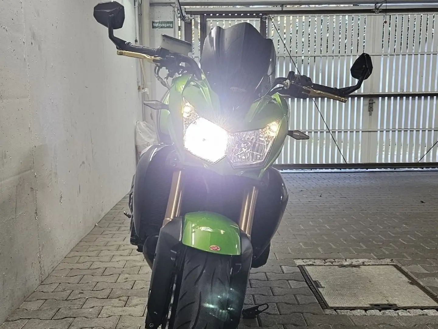 Kawasaki Z 750 R Green - 2