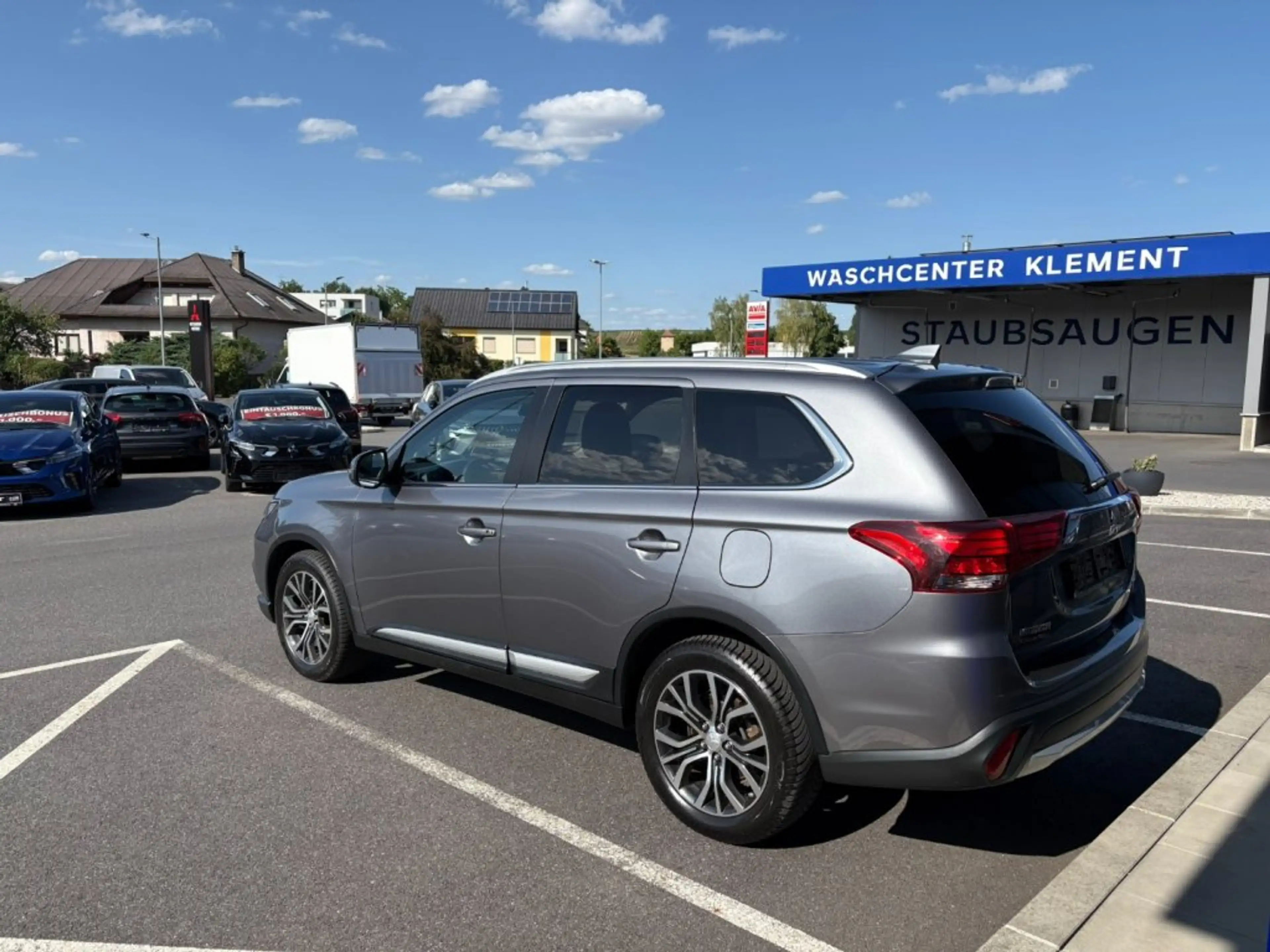 Mitsubishi Outlander Instyle 2,2 Diesel — photo 4