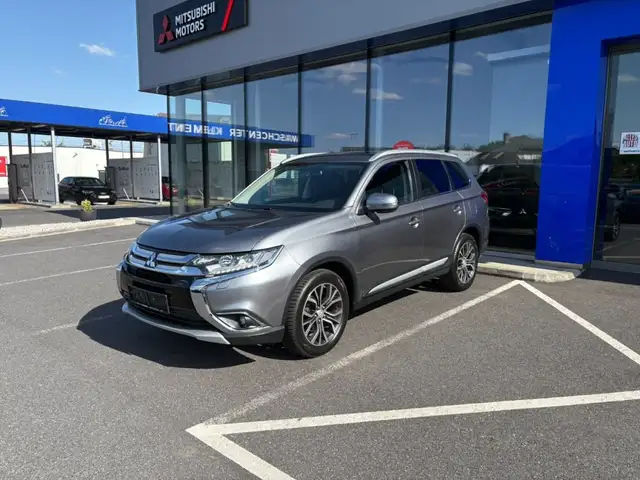 Mitsubishi Outlander Instyle 2,2 Diesel