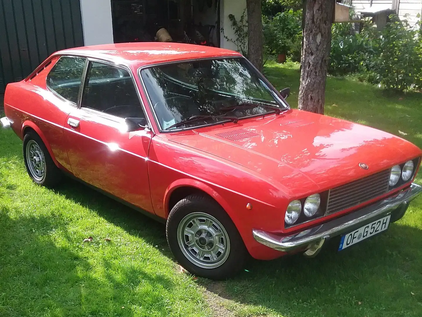 Fiat 128 Sport Coupe Piros - 2
