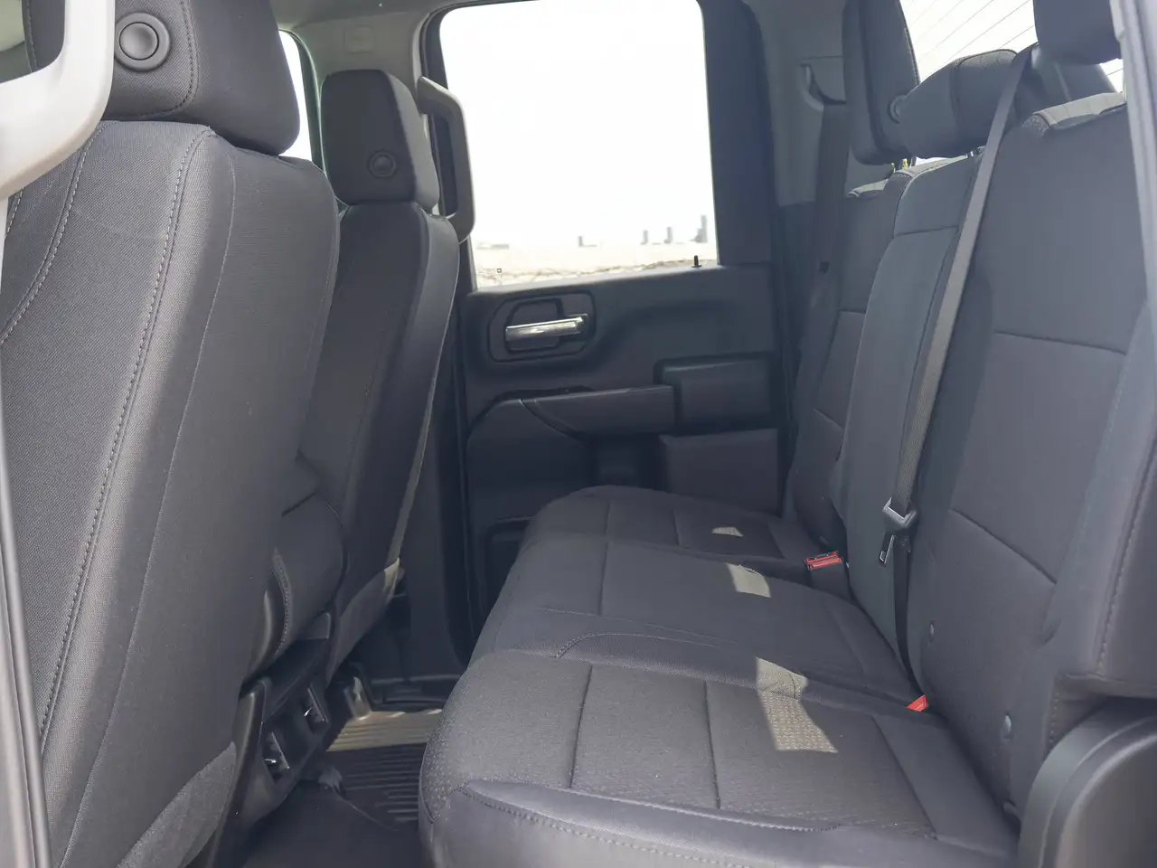 Chevrolet Silverado 2500 снимка Chevrolet Silverado 2500
