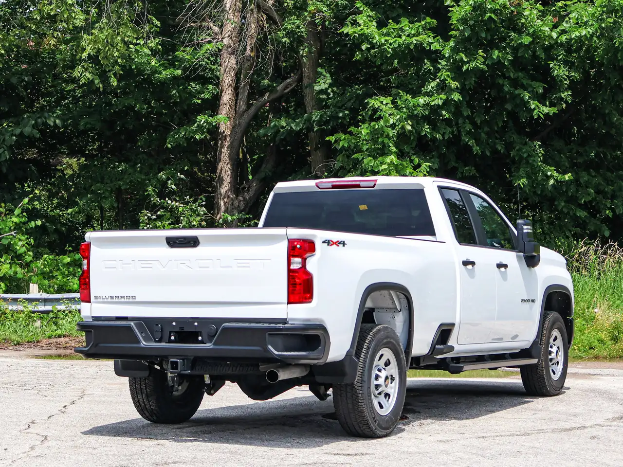 Chevrolet Silverado 2500 снимка Chevrolet Silverado 2500