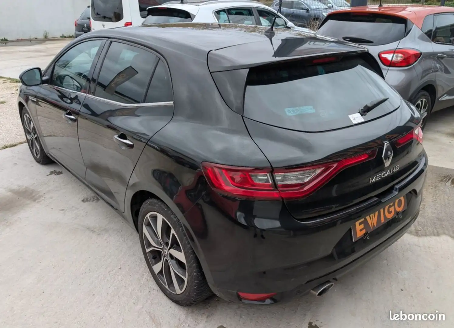 Renault Megane tce 130 energy intens 1ere main Noir - 2