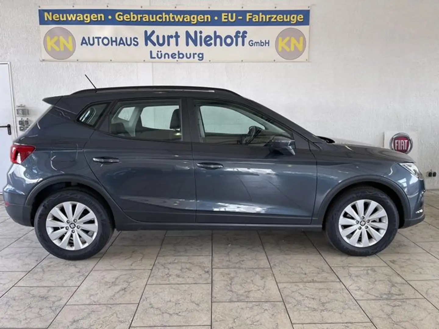 SEAT Arona 1.0 TSI Style +LED +Navi +PDC+Sitzheizung Grau - 1