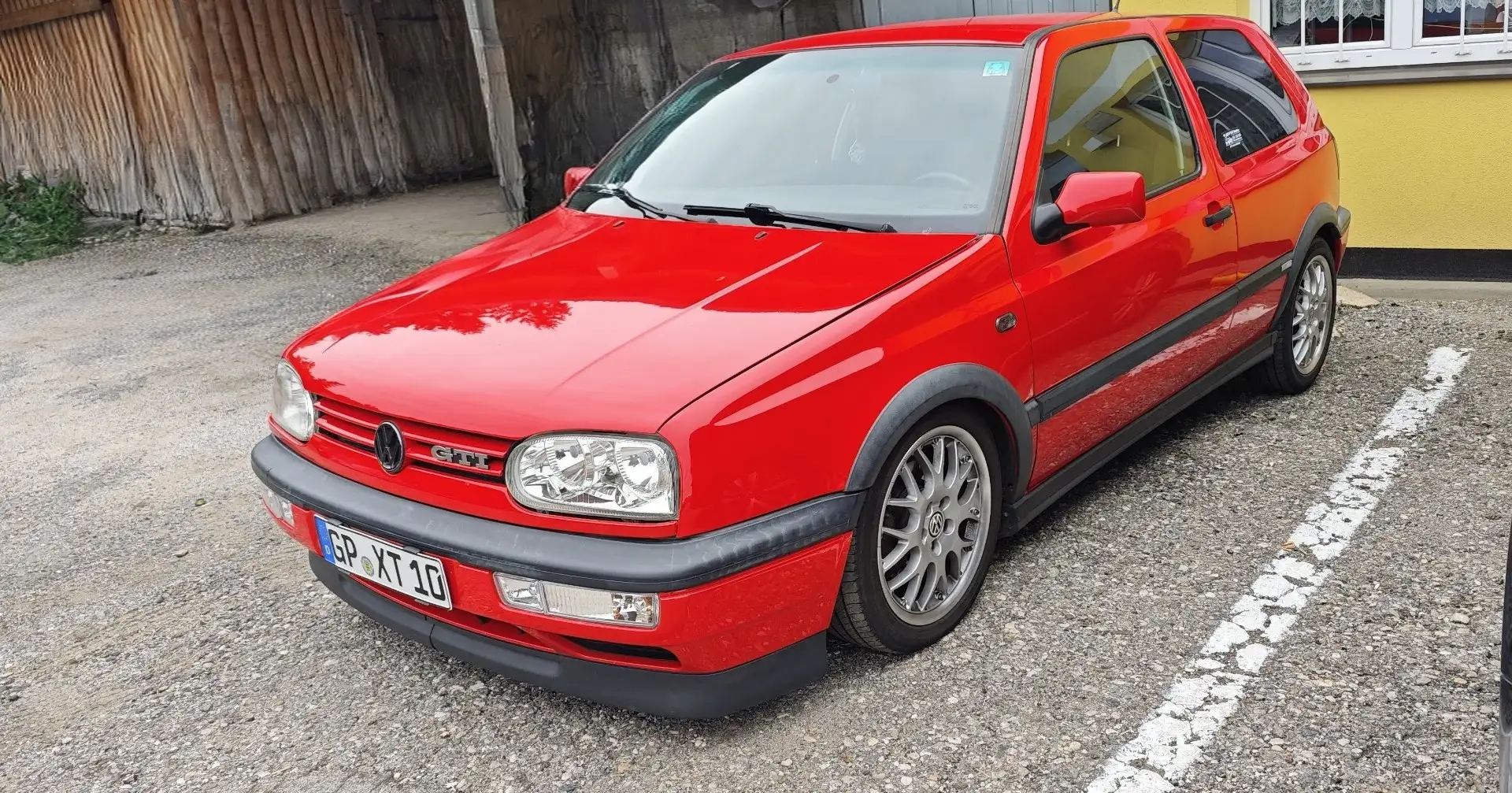 Volkswagen Golf GTI 2.0 Edition Rouge - 1