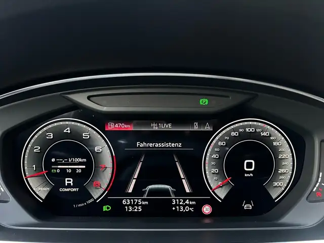 Audi A8 view 15
