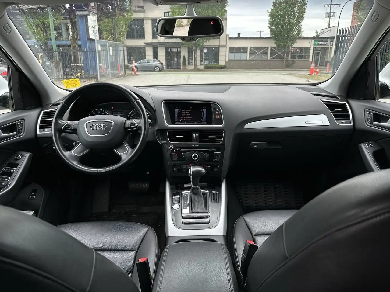 Audi Q5 снимка Audi Q5