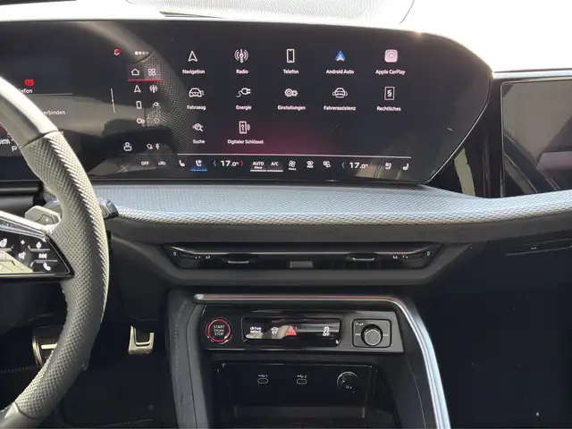 Audi Q5 view 9