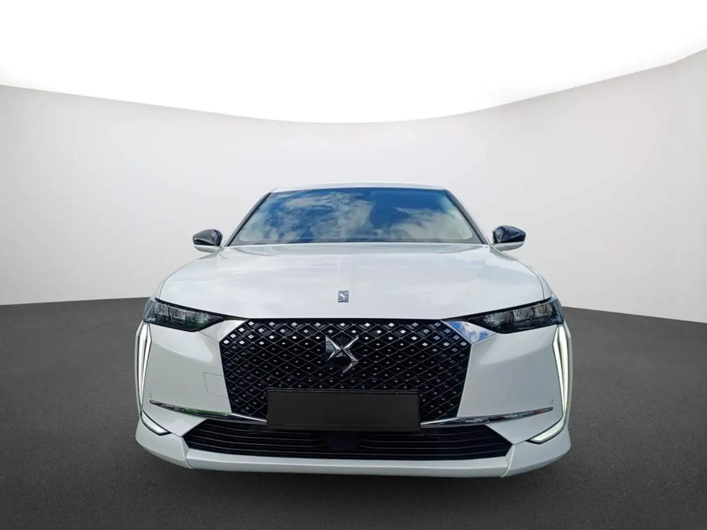 DS Automobiles DS 4 PureTech 130 Trocadero Blanc - 2