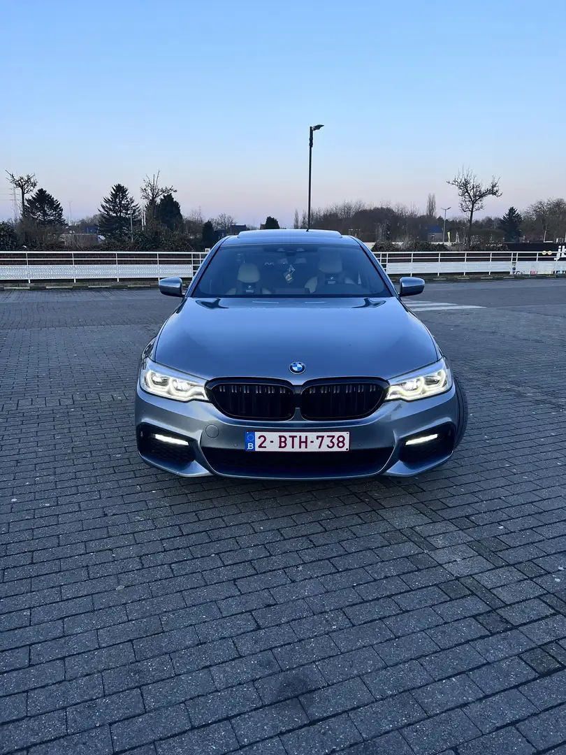BMW 520 dA Bleu - 1