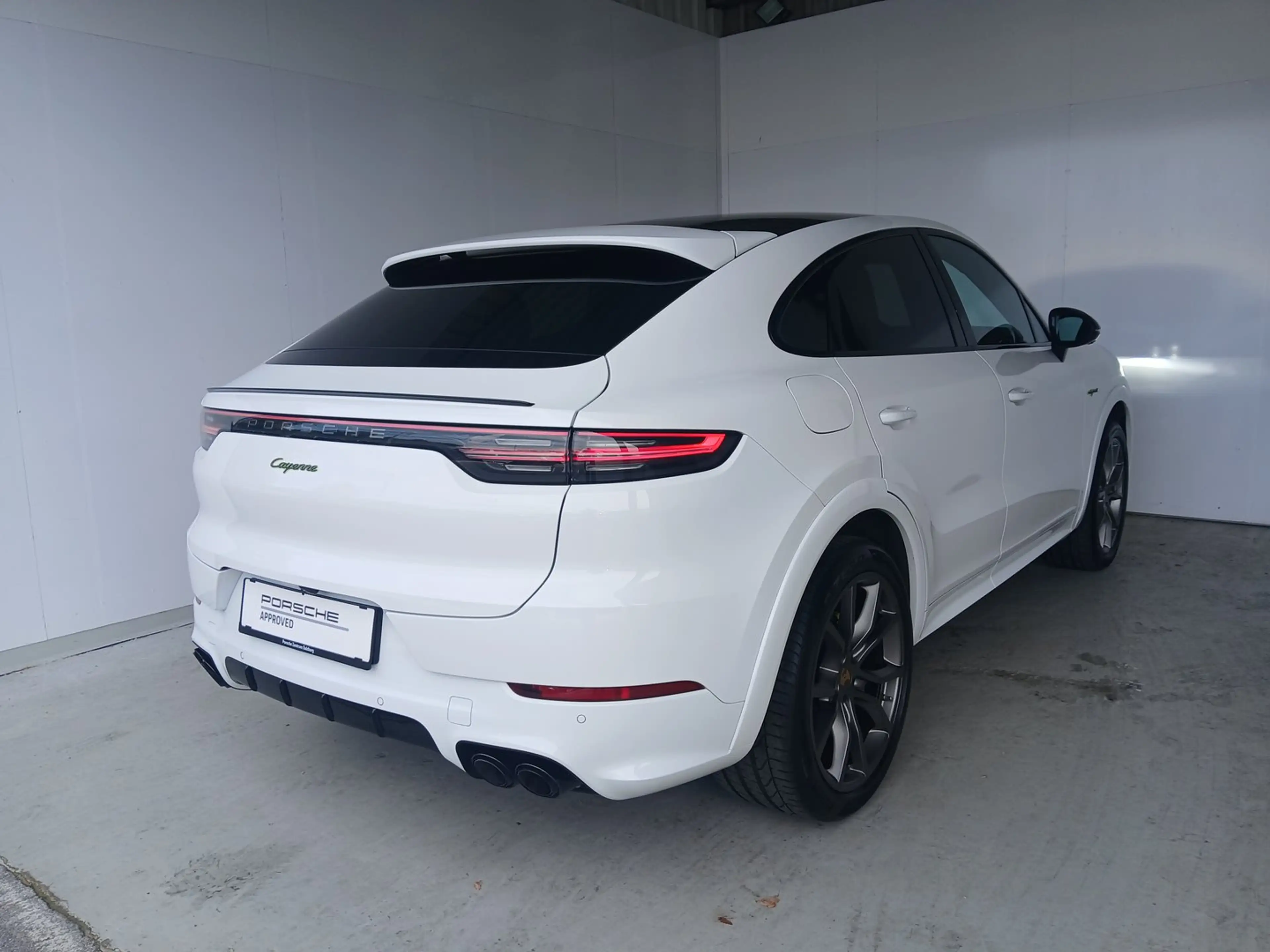 Porsche Cayenne E-Hybrid Coupé Platinum Edition — photo 5