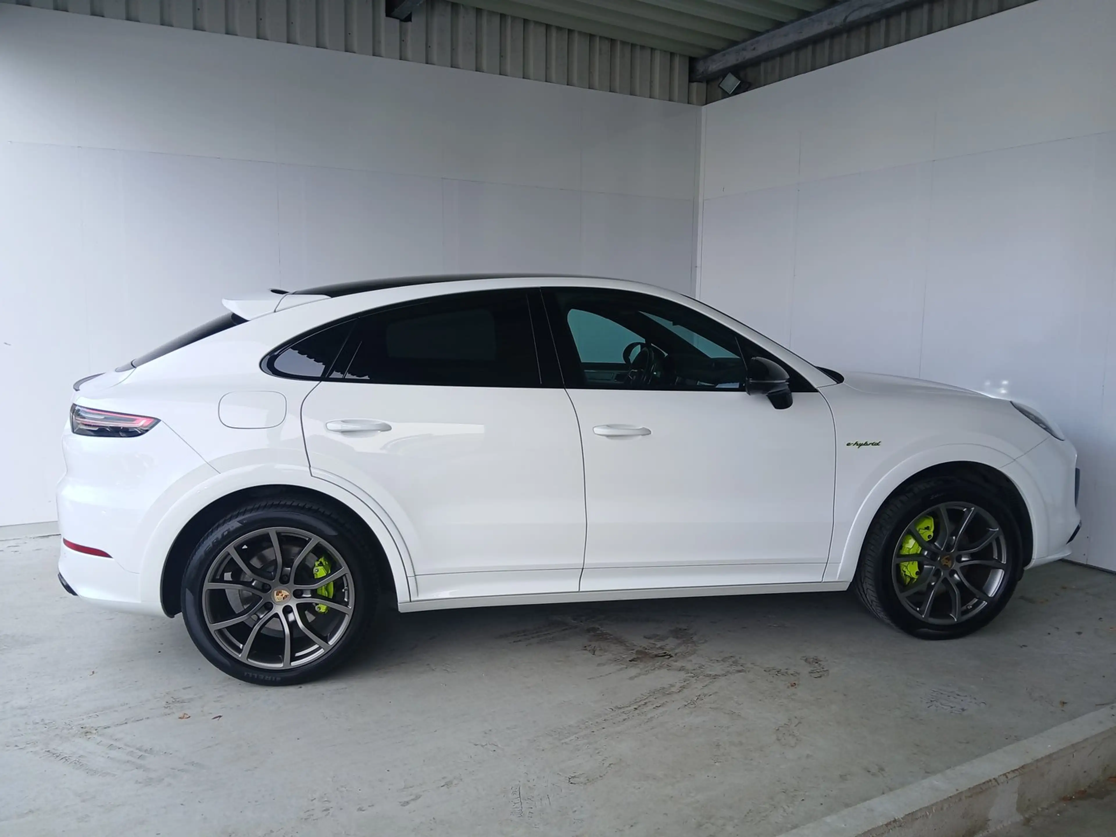 Porsche Cayenne E-Hybrid Coupé Platinum Edition — photo 7