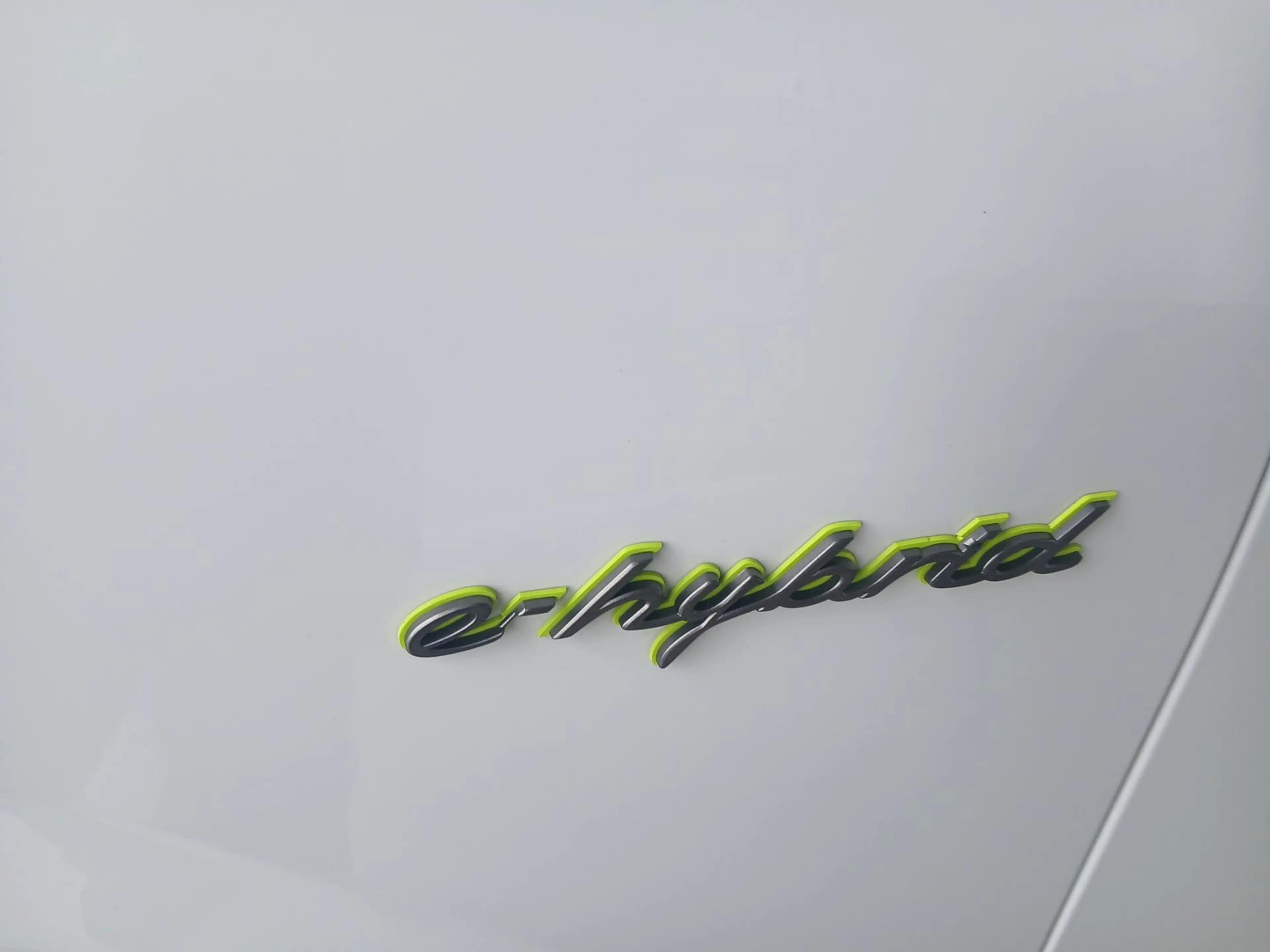 Porsche Cayenne E-Hybrid Coupé Platinum Edition — photo 11
